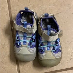 Toddler girls shoes